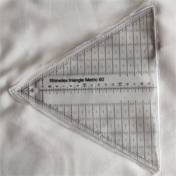 Rhinetex Triangle Matrix 20 cm 60 graden