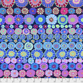 Kaffe Fassett PWGP-169 Row Flowers Bluex